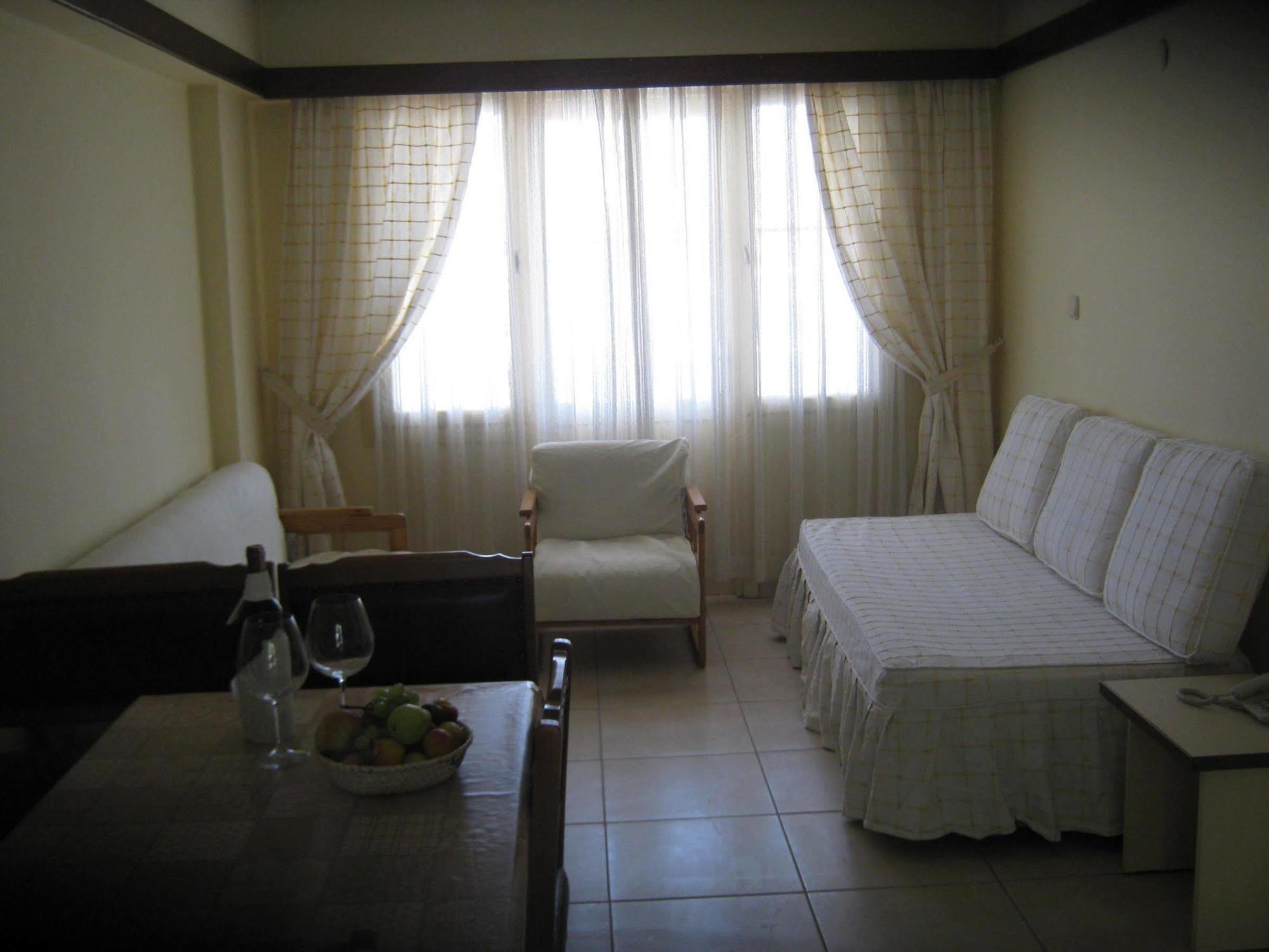 كوشاداسيه Oya Apartments المظهر الخارجي الصورة